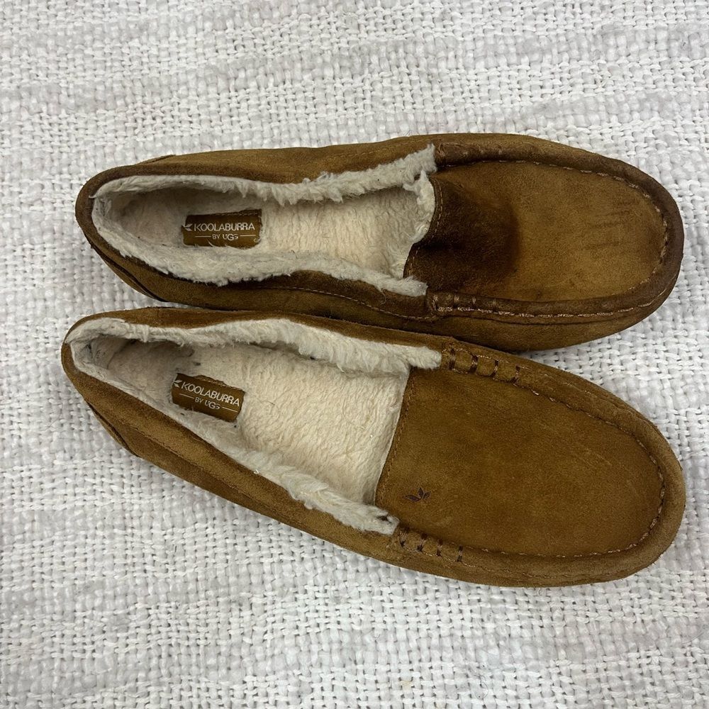 Koolaburra Men's Tan Suede Loafers